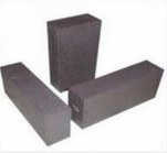 Fosfaadiga ühendatud kõrge alumiiniumoksiidiga tellis